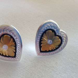 Montana Silversmiths Heart Earrings. New.